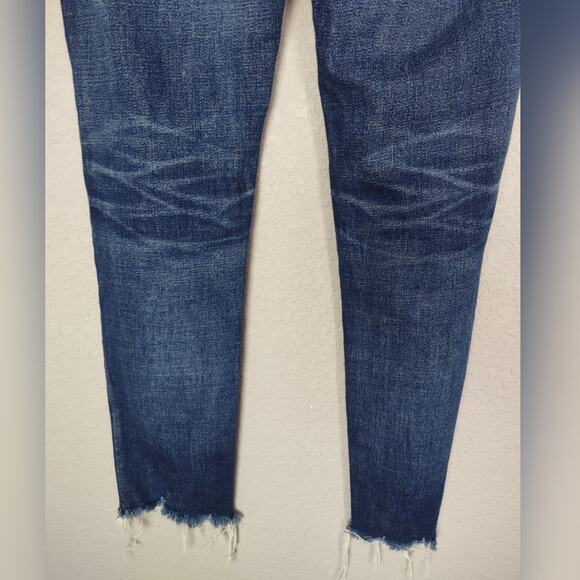 MOUSSY Vintage CHECOTAH SKINNY Distressed Dark Rinse Jeans Size 28 - Picture 15 of 16